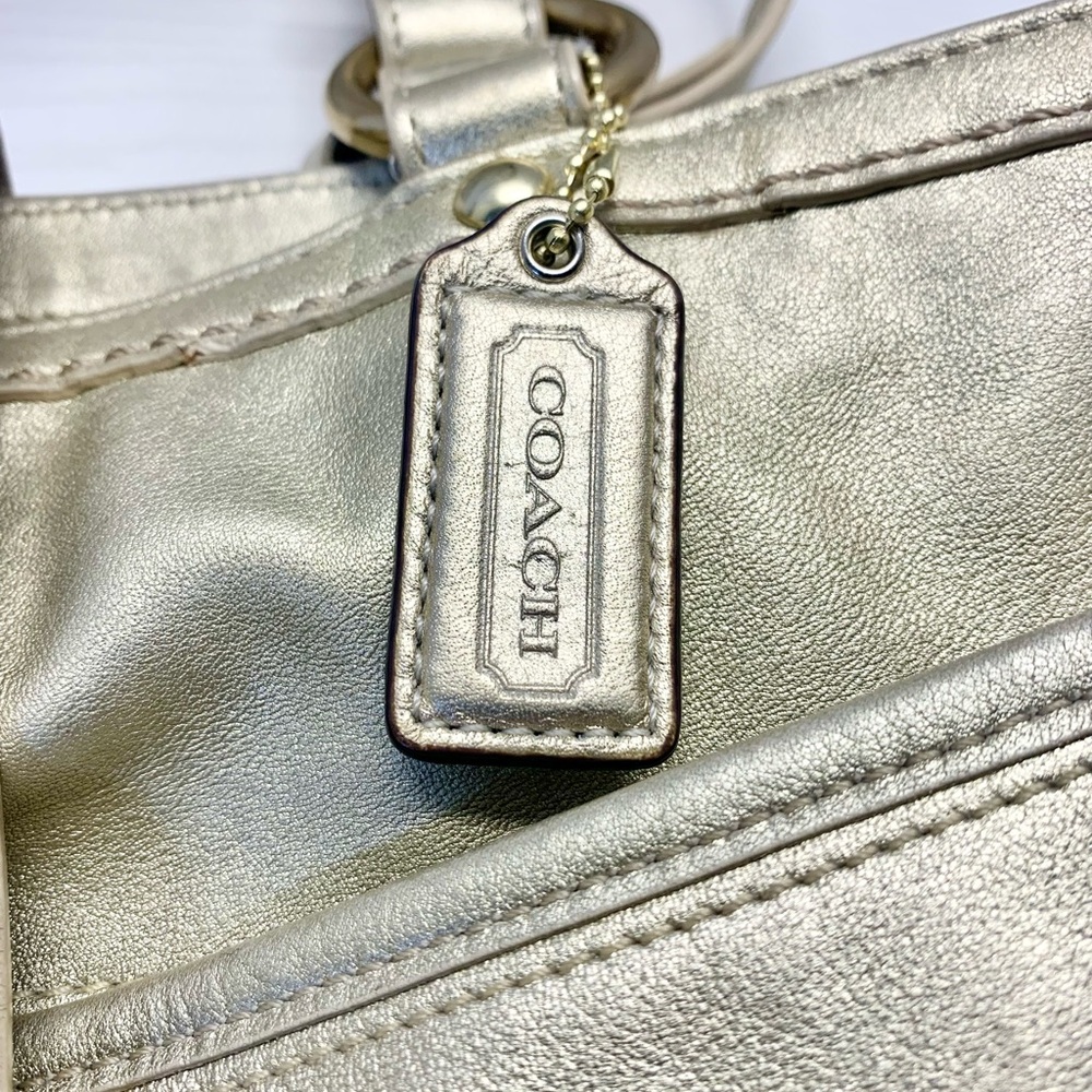 Coach ‘09 Lily Legacy 65th Anniv.. Ltd Ed. Metallic Gold Leather Tote & wallet - Picture 12 of 17